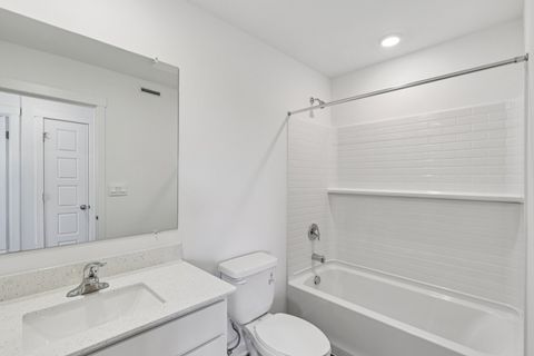 Tiny photo for 905 Briar Glen Court, Hampshire, IL 60140 (MLS # 12508392)