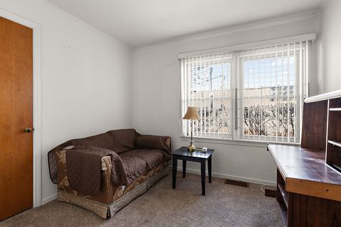 Tiny photo for 1750 Potter Road, Park Ridge, IL 60068 (MLS # 12603458)