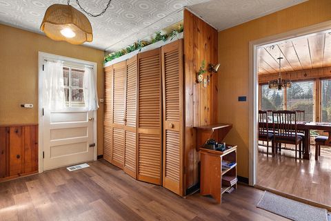 Tiny photo for 1750 Potter Road, Park Ridge, IL 60068 (MLS # 12603458)