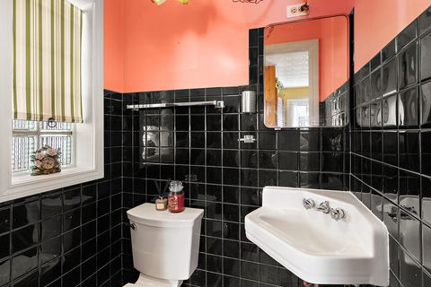 Tiny photo for 1750 Potter Road, Park Ridge, IL 60068 (MLS # 12603458)