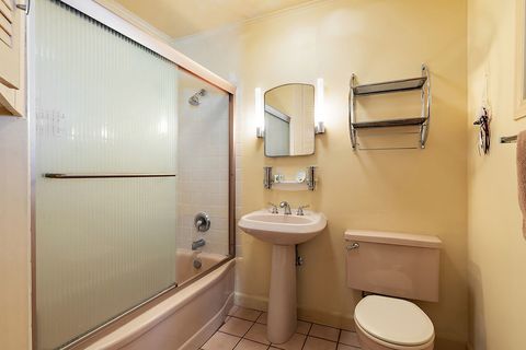 Tiny photo for 1750 Potter Road, Park Ridge, IL 60068 (MLS # 12603458)