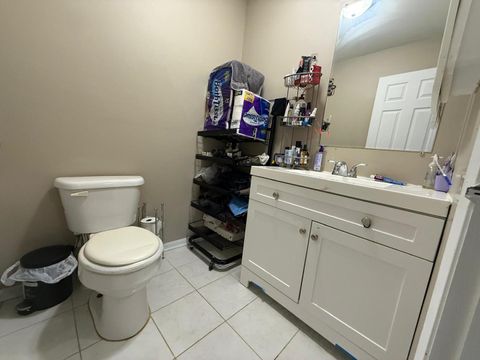 Tiny photo for 139 W Elk Trail #239, Carol Stream, IL 60188 (MLS # 12589905)