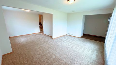 Tiny photo for 1204 E 154th Street, South Holland, IL 60473 (MLS # 12488053)