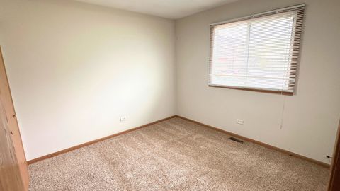 Tiny photo for 1204 E 154th Street, South Holland, IL 60473 (MLS # 12488053)