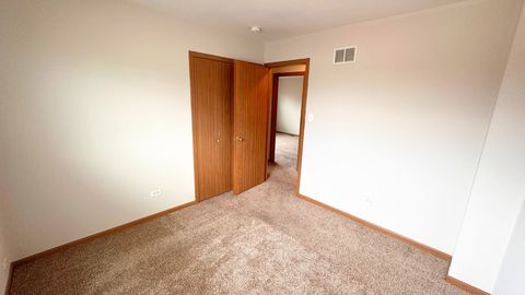 Tiny photo for 1204 E 154th Street, South Holland, IL 60473 (MLS # 12488053)