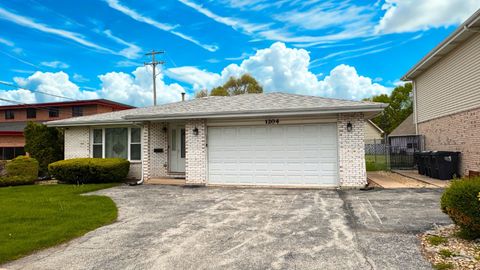 Tiny photo for 1204 E 154th Street, South Holland, IL 60473 (MLS # 12488053)
