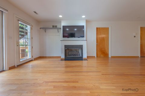 Tiny photo for 1812 S Dearborn Street #28, Chicago, IL 60616 (MLS # 12640289)