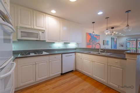 Tiny photo for 1812 S Dearborn Street #28, Chicago, IL 60616 (MLS # 12640289)
