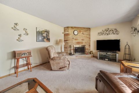 Tiny photo for 1312 Royal Drive, Montgomery, IL 60538 (MLS # 12625152)