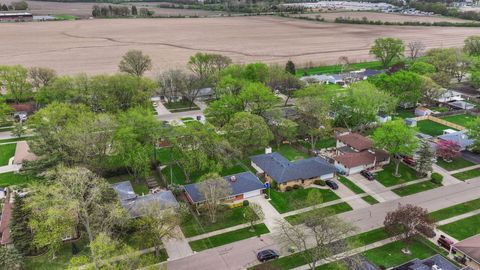 Tiny photo for 1312 Royal Drive, Montgomery, IL 60538 (MLS # 12625152)