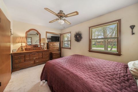 Tiny photo for 1312 Royal Drive, Montgomery, IL 60538 (MLS # 12625152)