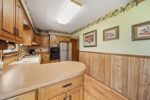 Tiny photo for 1312 Royal Drive, Montgomery, IL 60538 (MLS # 12625152)