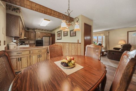 Tiny photo for 1312 Royal Drive, Montgomery, IL 60538 (MLS # 12625152)