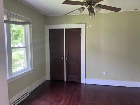 Tiny photo for 808 W College Street, Carbondale, IL 62901 (MLS # 12733584)