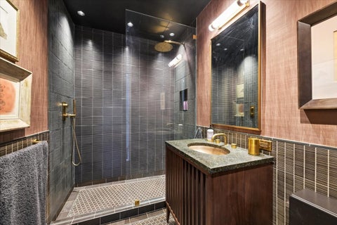Tiny photo for 401 N Wabash Avenue #38A, Chicago, IL 60611 (MLS # 12761722)