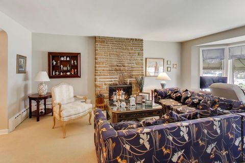 Tiny photo for 1507 Clinton Place, River Forest, IL 60305 (MLS # 12571027)