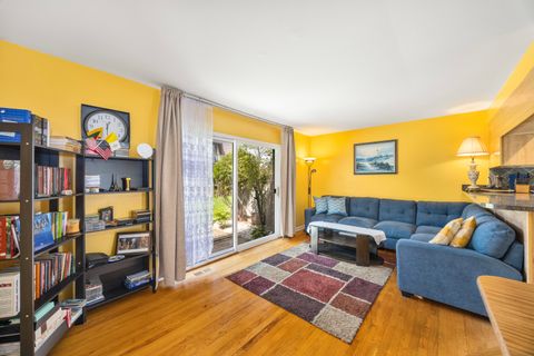 Tiny photo for 19 Cour Madeleine, Palos Hills, IL 60465 (MLS # 12631623)