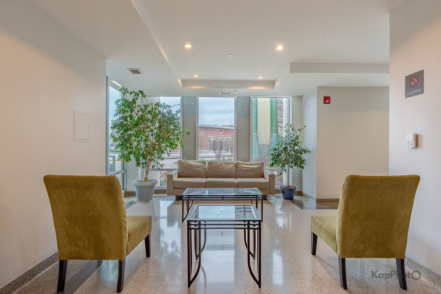 437 W Division Street 505