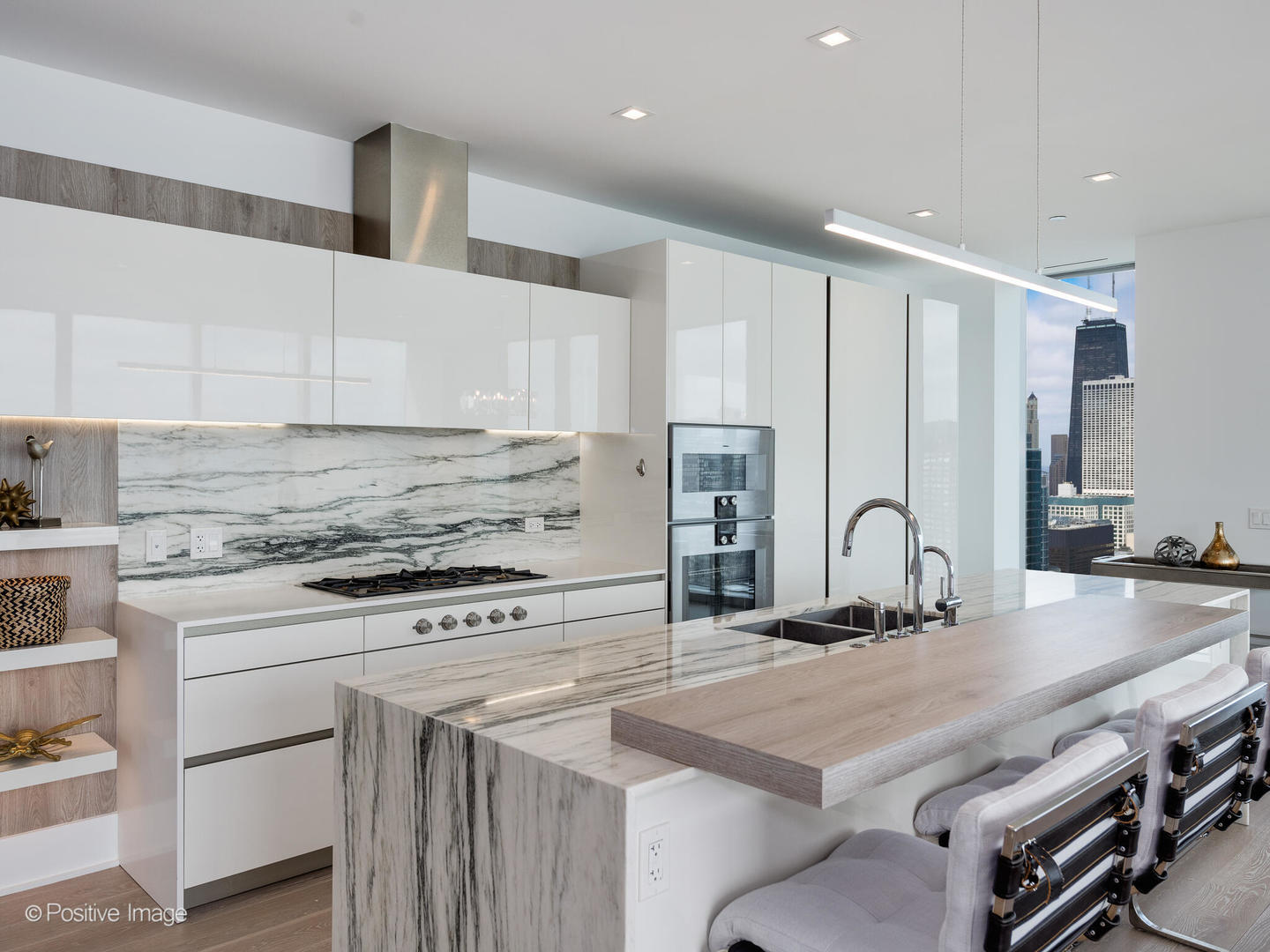 363 E Wacker Drive 4208