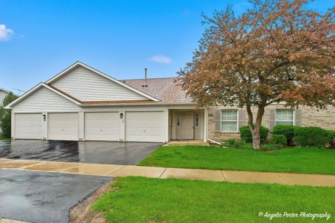 Photo of 1152 N Red Oak Circle #1, Round Lake Beach, IL 60073 (MLS # 12635340)