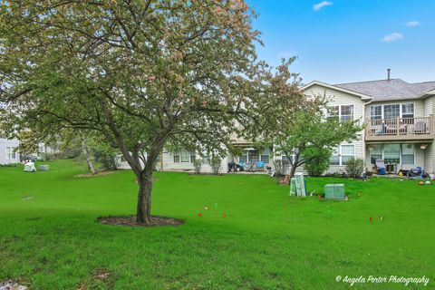 Tiny photo for 1152 N Red Oak Circle #1, Round Lake Beach, IL 60073 (MLS # 12635340)