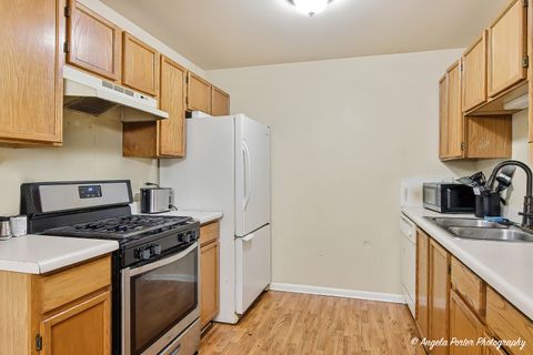 Tiny photo for 1152 N Red Oak Circle #1, Round Lake Beach, IL 60073 (MLS # 12635340)