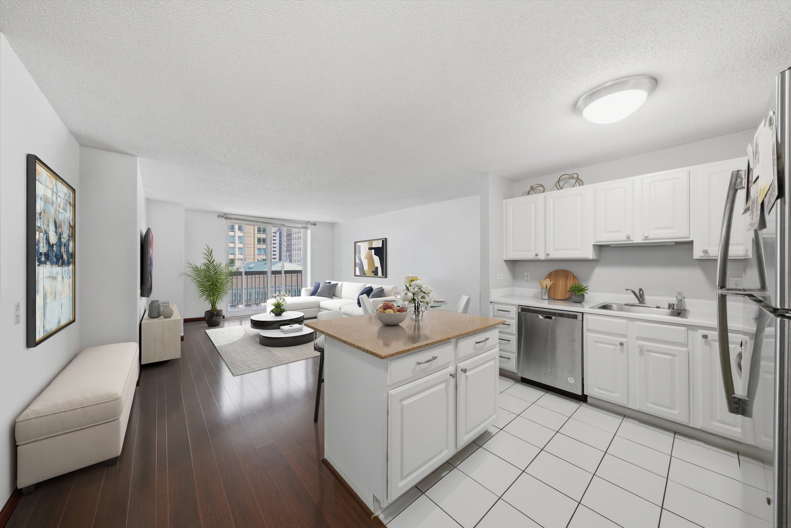 545 N Dearborn Street 1703
