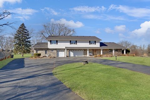 Photo of 14000 108th Avenue, Orland Park, IL 60467 (MLS # 12545269)
