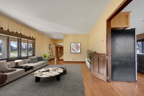 Tiny photo for 14000 108th Avenue, Orland Park, IL 60467 (MLS # 12545269)