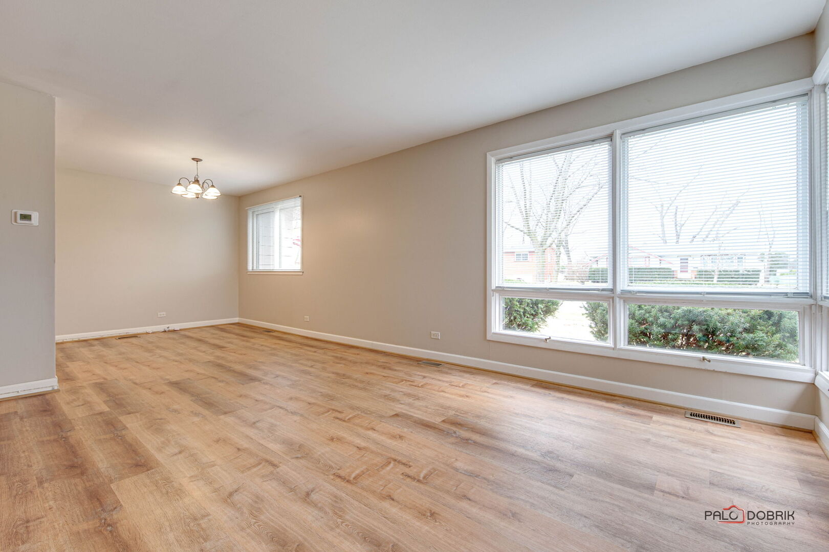 901 E Alder Lane