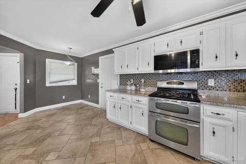 Tiny photo for 330 W Amie Avenue, Hinckley, IL 60520 (MLS # 12686564)