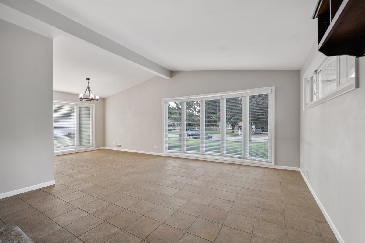 248 E Schick Road