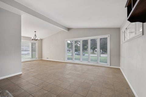 Tiny photo for 248 E Schick Road, Bloomingdale, IL 60108 (MLS # 12756962)