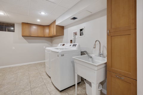 Tiny photo for 248 E Schick Road, Bloomingdale, IL 60108 (MLS # 12756962)