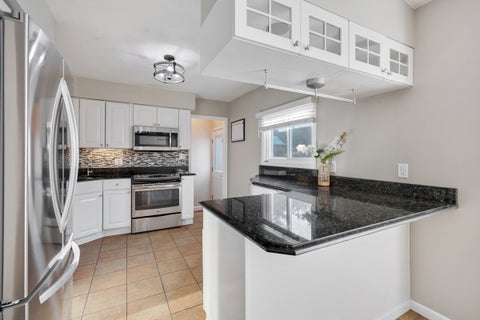 Tiny photo for 248 E Schick Road, Bloomingdale, IL 60108 (MLS # 12756962)