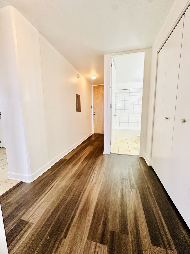 345 E Eastgate Place 602