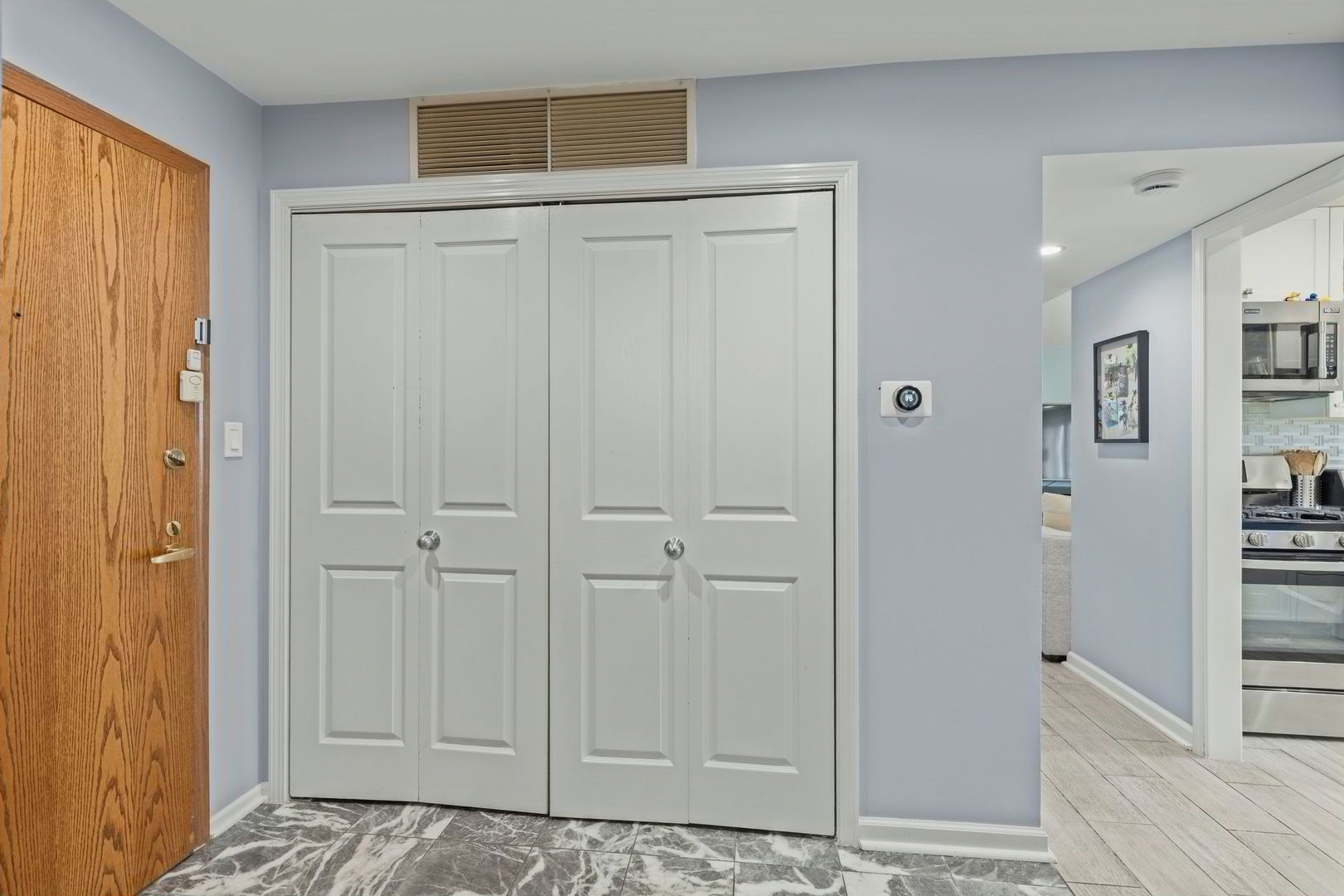4757 Howard Street 306