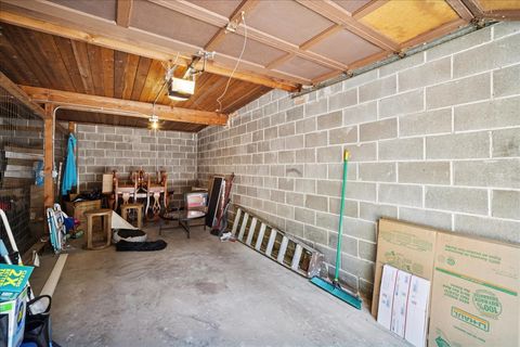 Tiny photo for 711 Carriage Hill Drive, Glenview, IL 60025 (MLS # 12512397)