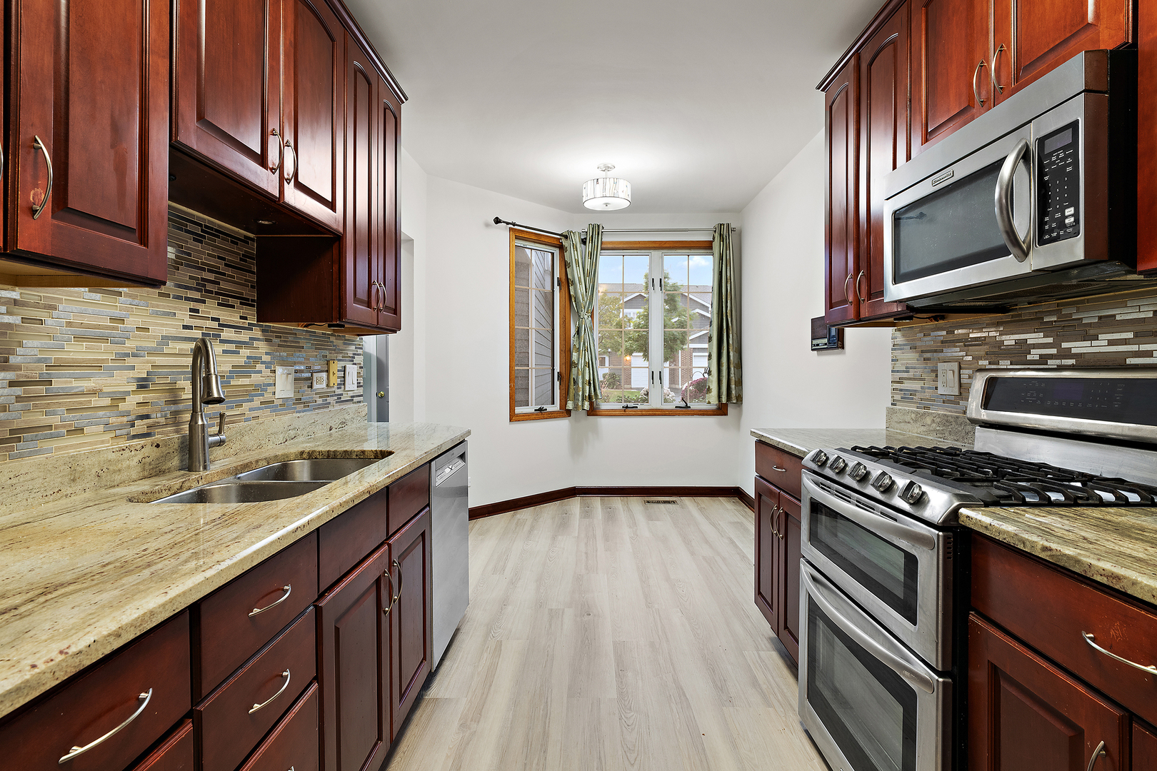 1134 S Parkside Drive