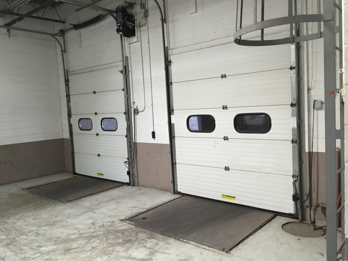 1050 Ensell Road 100