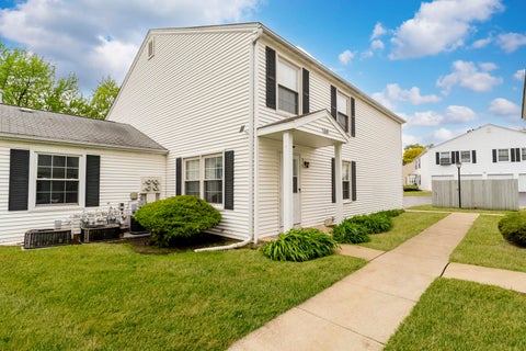 Photo of 1261 Prairie Avenue, Glendale Heights, IL 60139 (MLS # 12671798)