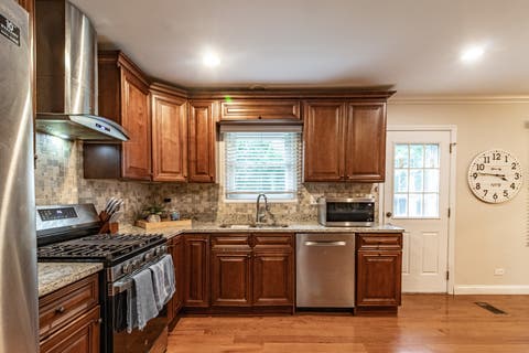 Tiny photo for 6 S DEERPATH Drive, Vernon Hills, IL 60061 (MLS # 12737015)