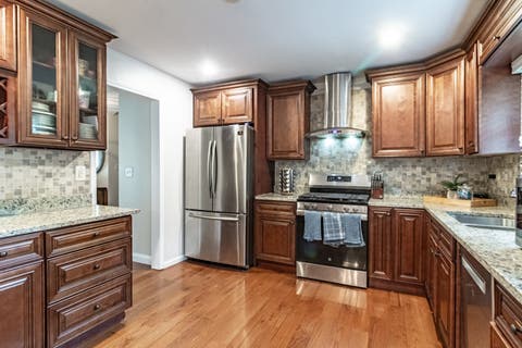 Tiny photo for 6 S DEERPATH Drive, Vernon Hills, IL 60061 (MLS # 12737015)