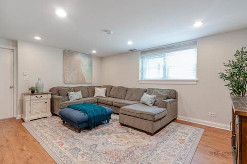 Tiny photo for 6 S DEERPATH Drive, Vernon Hills, IL 60061 (MLS # 12737015)
