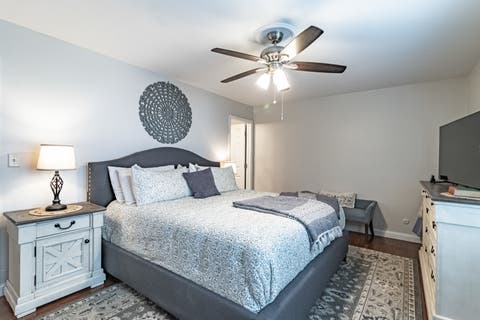 Tiny photo for 6 S DEERPATH Drive, Vernon Hills, IL 60061 (MLS # 12737015)