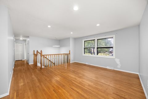 Tiny photo for 3425 Birchwood Drive, Hazel Crest, IL 60429 (MLS # 12447086)