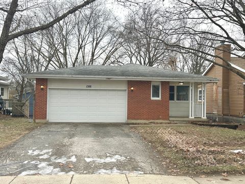 Photo of 1388 GARDINA VISTA, Crystal Lake, IL 60014 (MLS # 12526195)