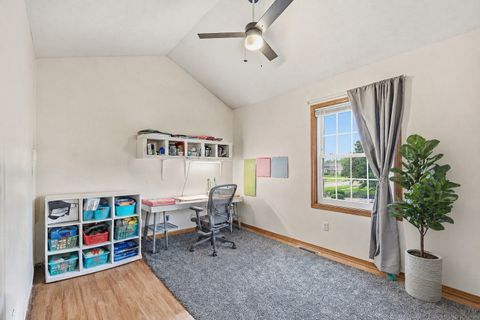 Tiny photo for 2 Bandecon Way, Bloomington, IL 61704 (MLS # 12632510)