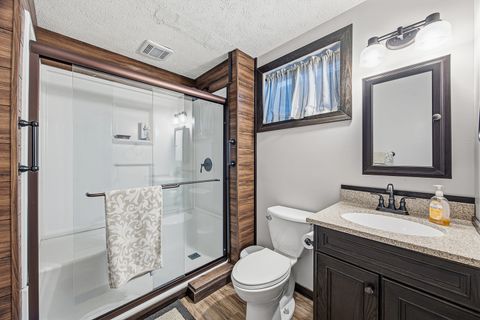 Tiny photo for 2 Bandecon Way, Bloomington, IL 61704 (MLS # 12632510)