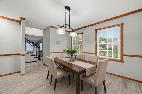 Tiny photo for 2 Bandecon Way, Bloomington, IL 61704 (MLS # 12632510)